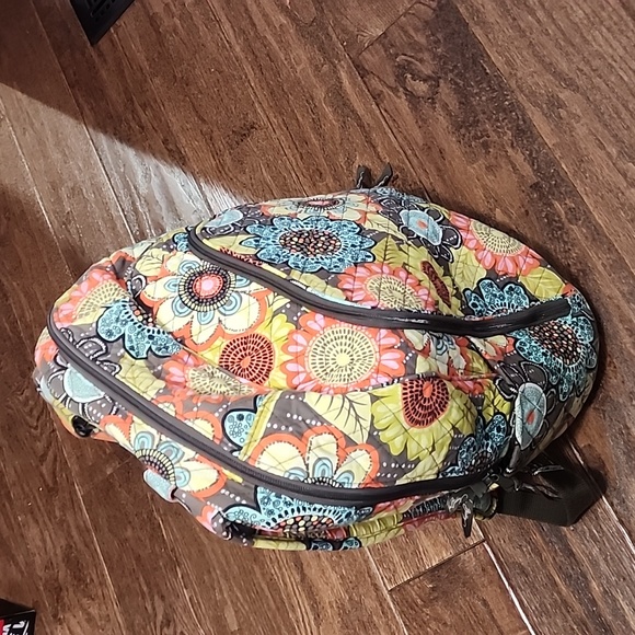 Vera bradley backpack - Picture 2 of 6